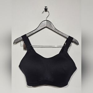 Lululemon Super Soft adjustable Front Strap Bra Size DD38